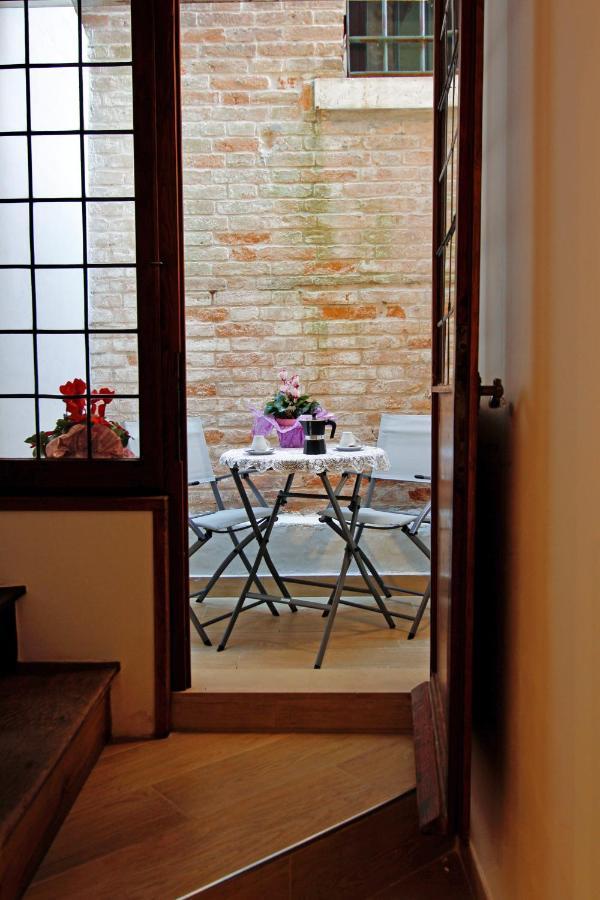 Tre Raggi Apartment Венеция Экстерьер фото